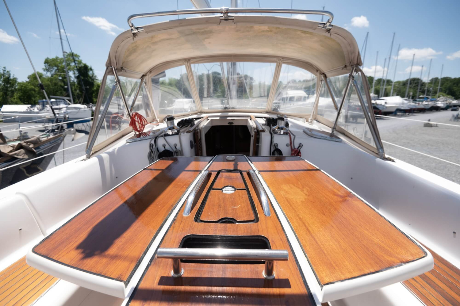 Beneteau-for-sale-23 Beneteau-for-sale-23
