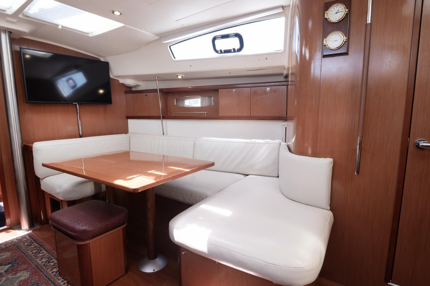 Beneteau-for-sale-04 Beneteau-for-sale-04