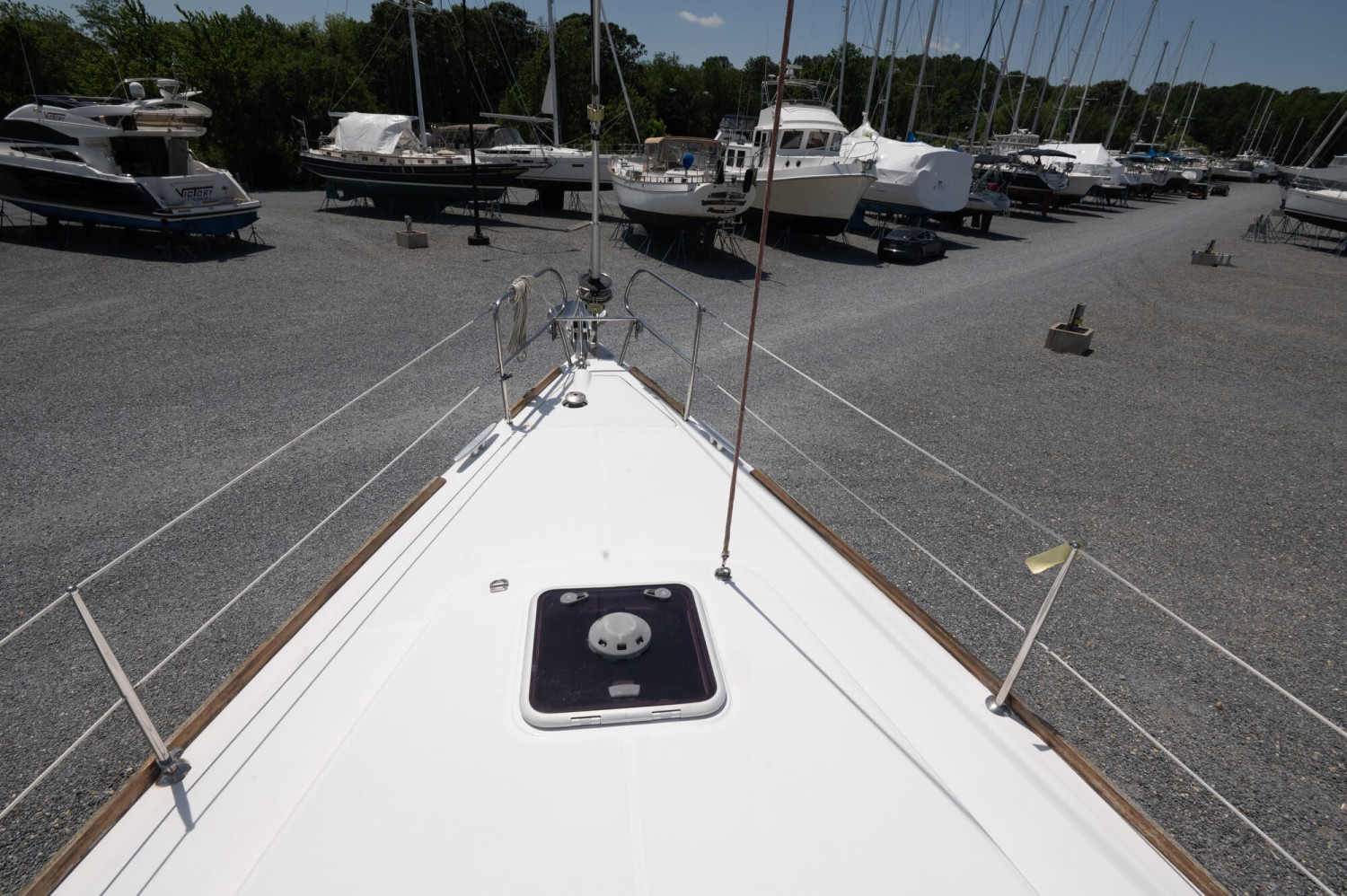 Beneteau-for-sale-28 Beneteau-for-sale-28