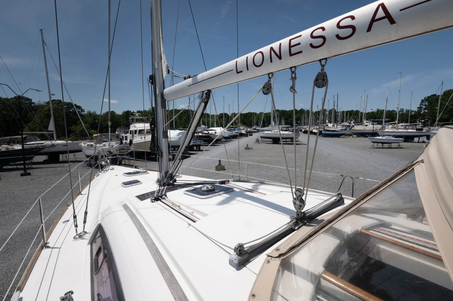 Beneteau-for-sale-27 Beneteau-for-sale-27